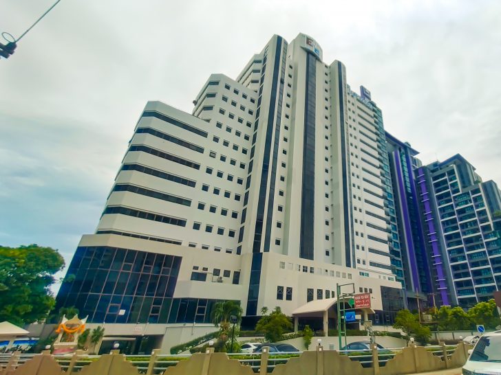 Eastern Tower Condominium