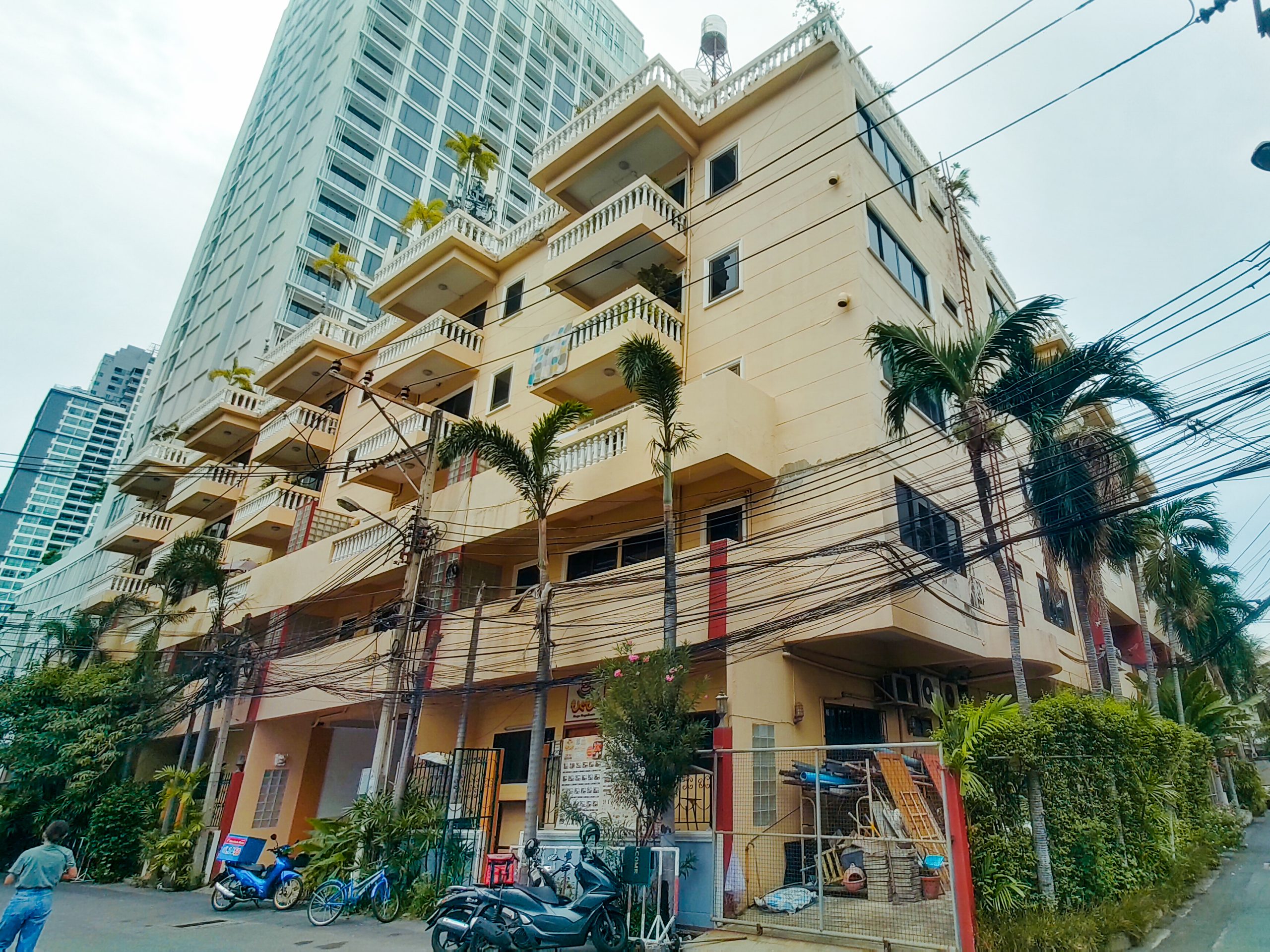 Promsak Mansion